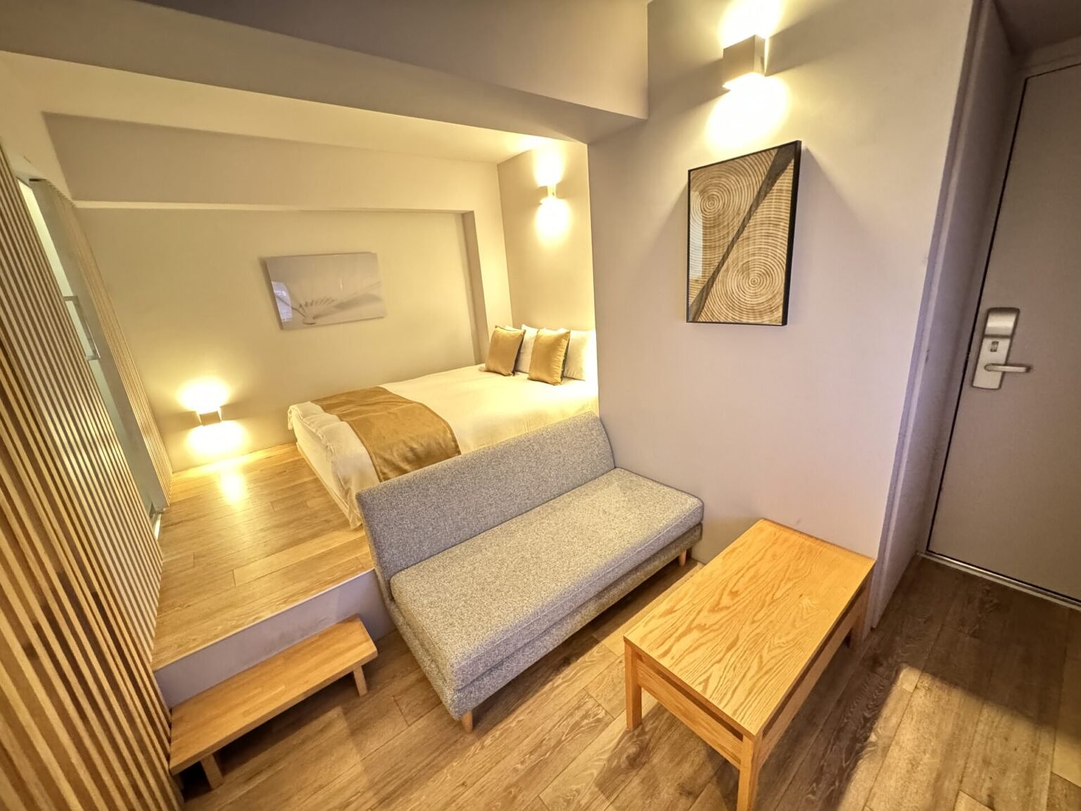 A hotel just a minute’s walk to "Gonpachi" where VIPs from around the world visit