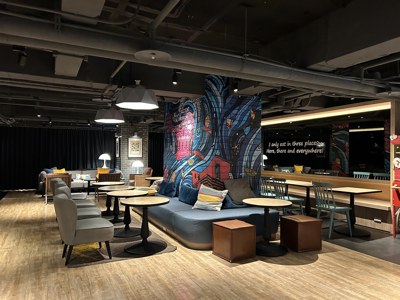 Convenient Accommodation for Sightseeing in Ximen Area!