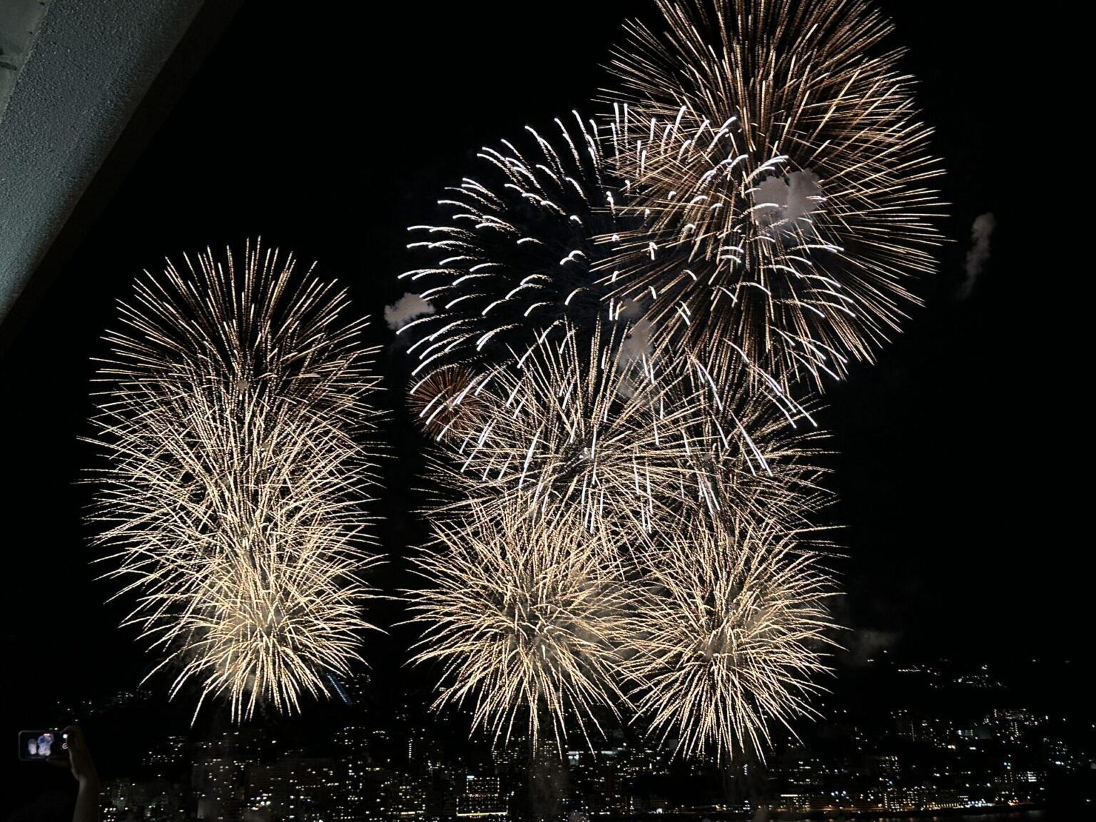 Enjoy the Fireworks Perfectly Visible from Atami! Convenient Stay with Two Meals