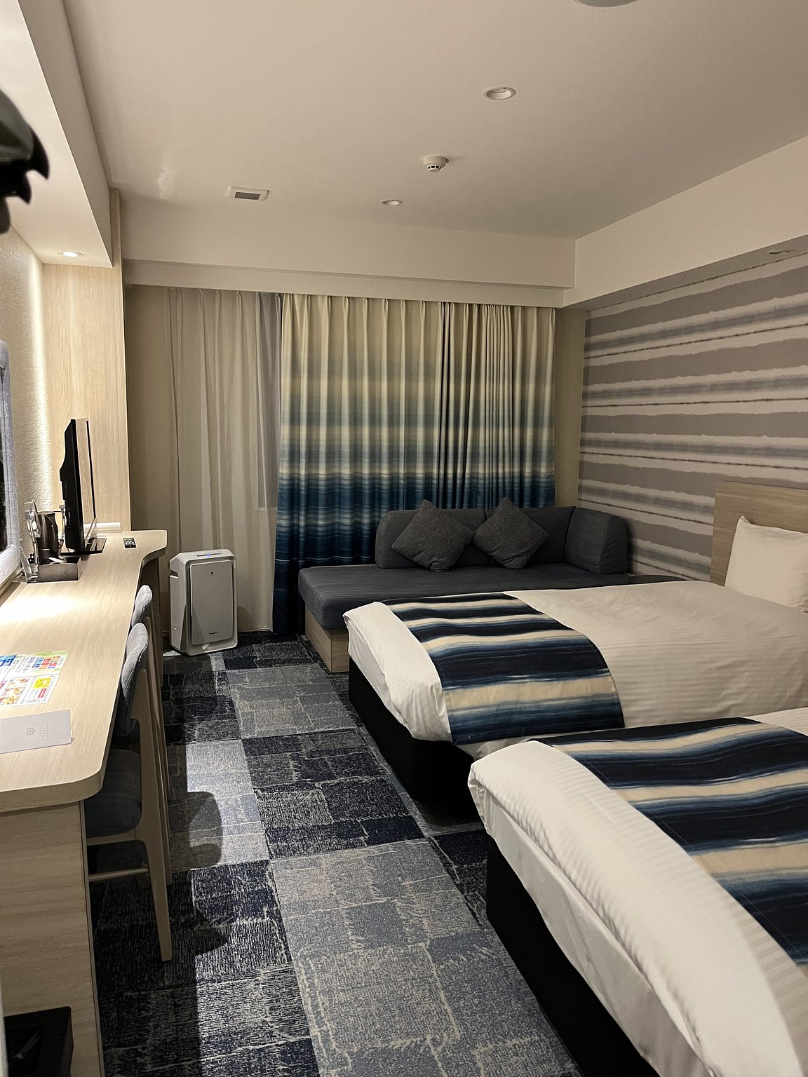 The room is clean and spacious!