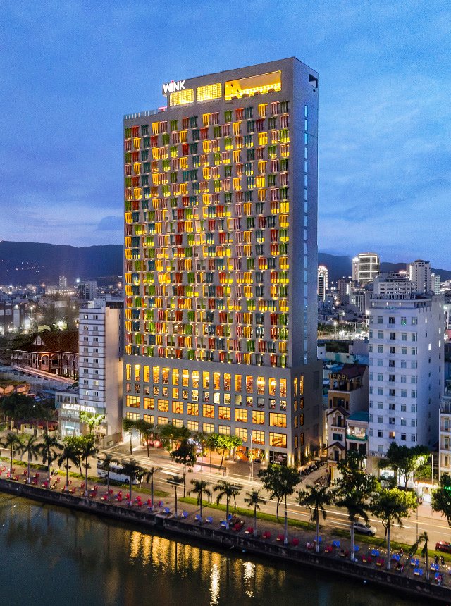 Hotel with 24-Hour Check-In