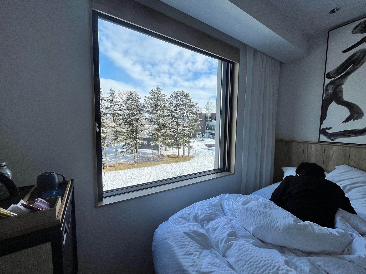 Enjoying Nature to the Fullest 🌲☃️🏨