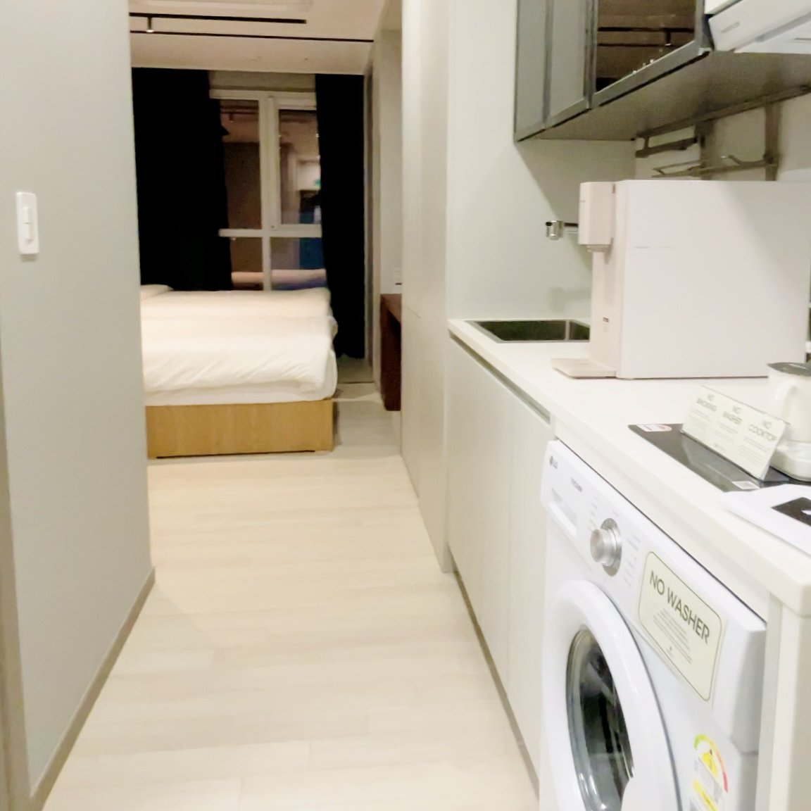 Central Location Next to BIFF Square and Close to the Station