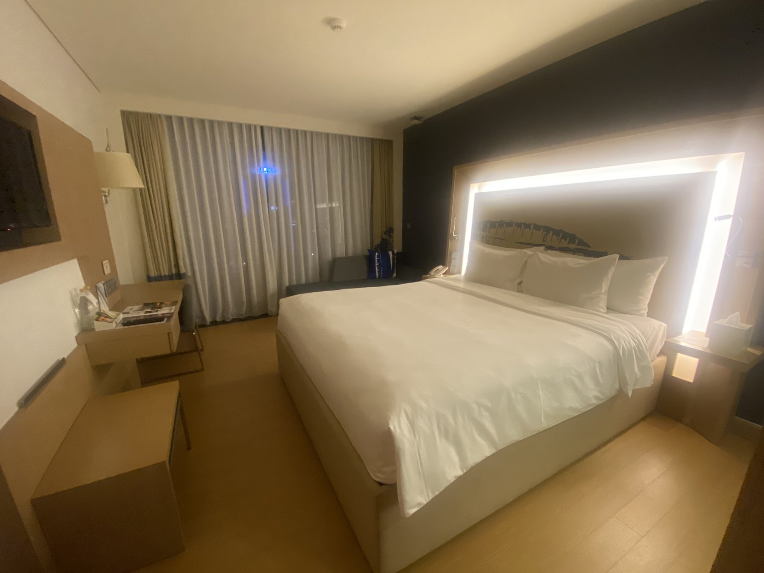 강가에서 편안하게 지낼 수 있는 호텔!