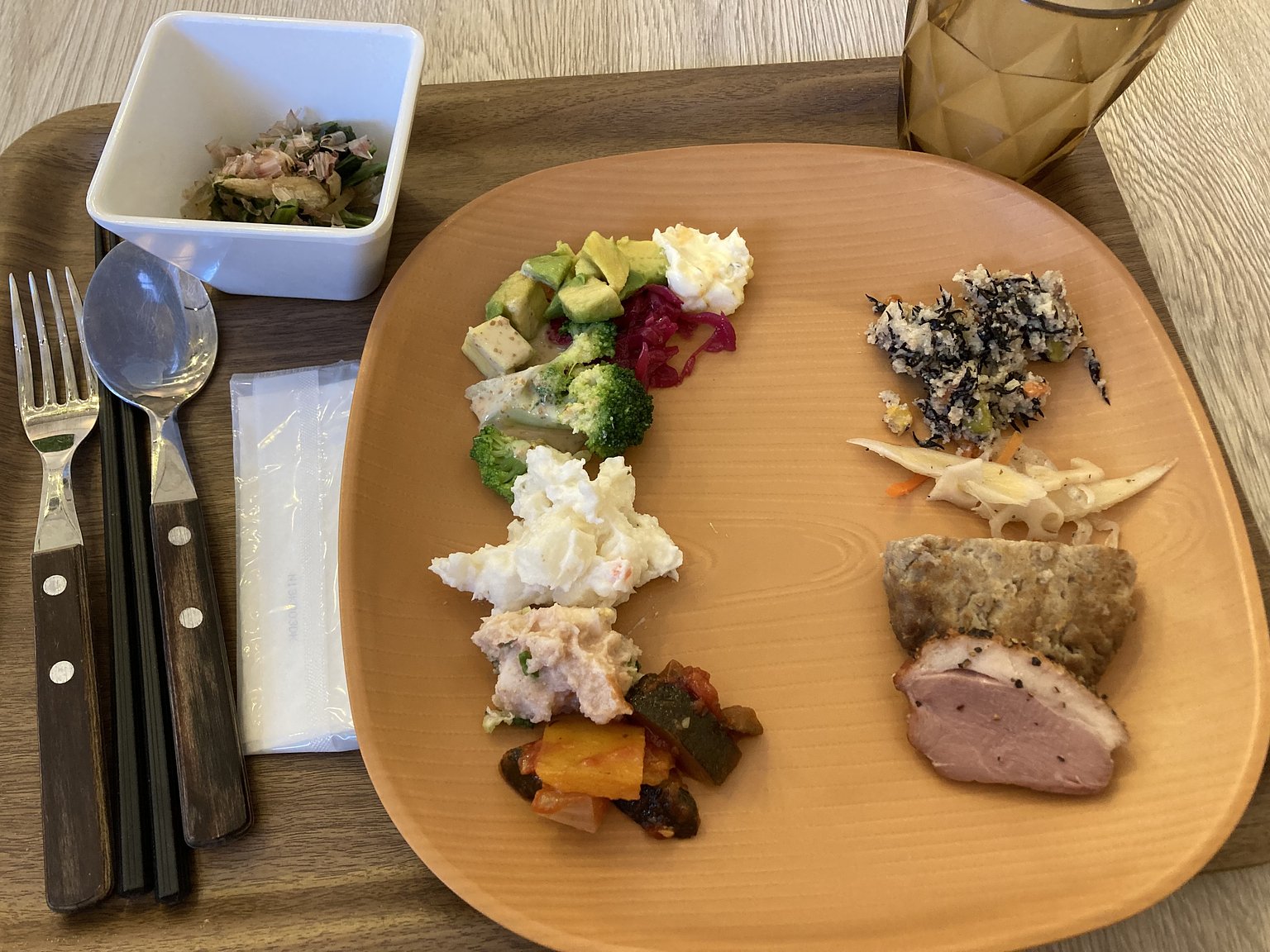 A Fragrant Business Hotel