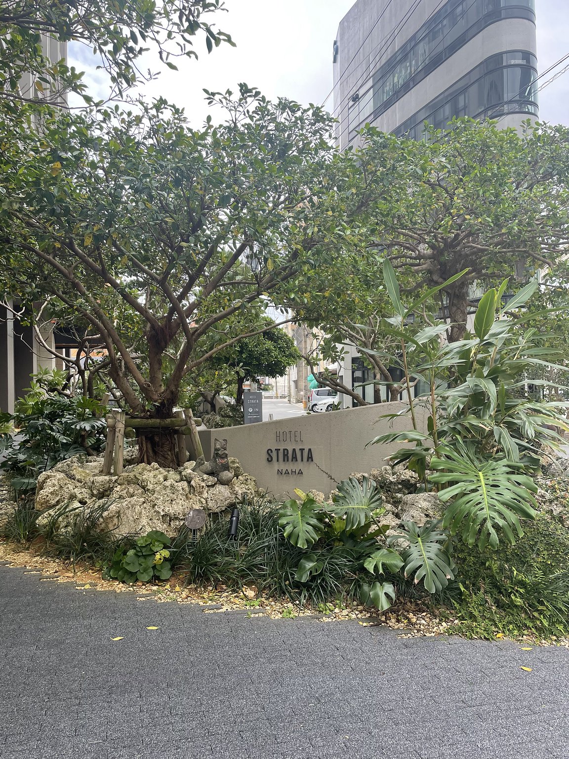 Charming Urban Resort Hotel