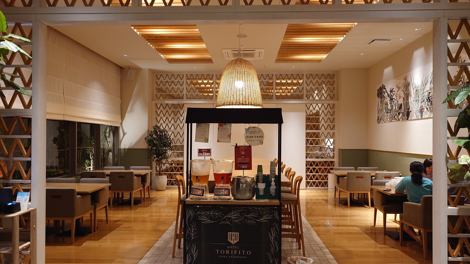 Convenient and Clean Hotel Easily Accessible by Taxi from the Airport