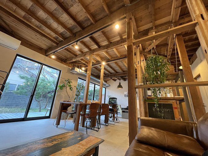 When You Want to Work Near the Ocean