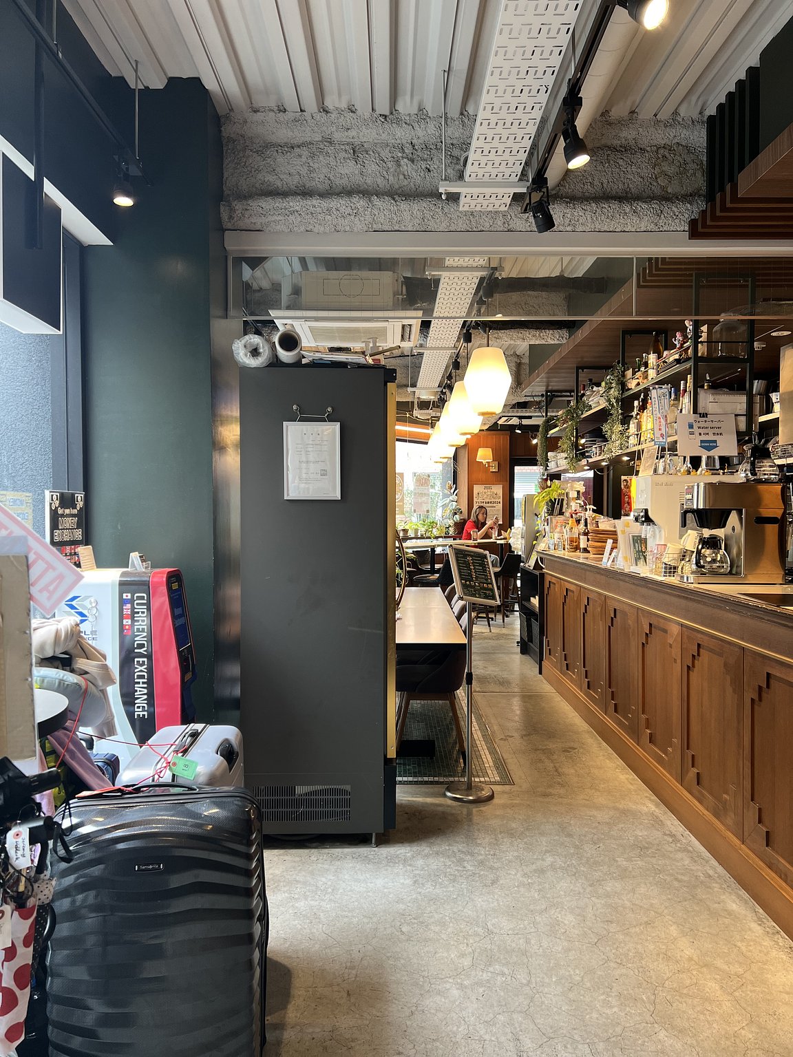 工作人員很親切，地點也不算差