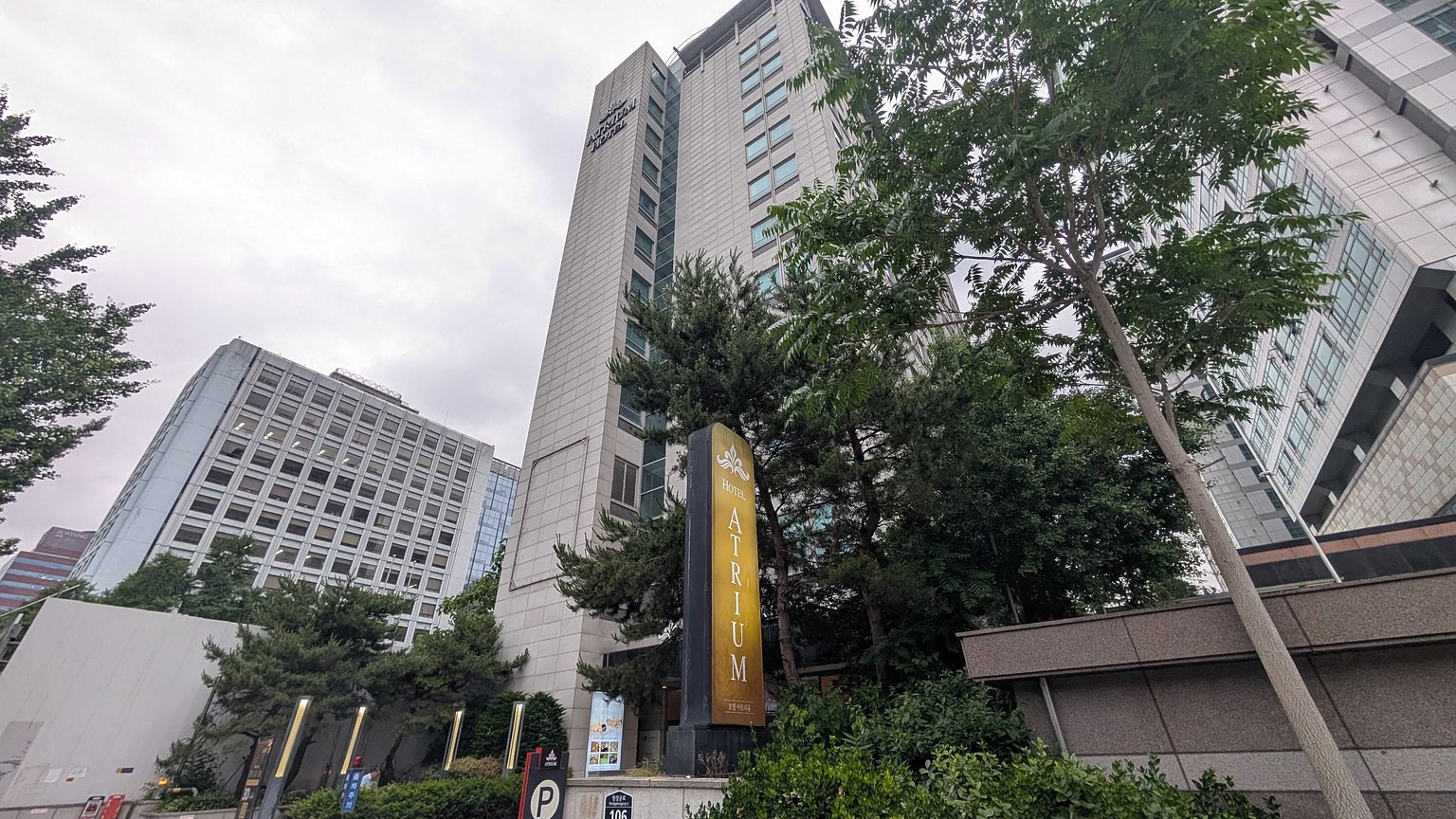 압도적인 로케이션의 우수성, 광장 시장까지 도보 5분