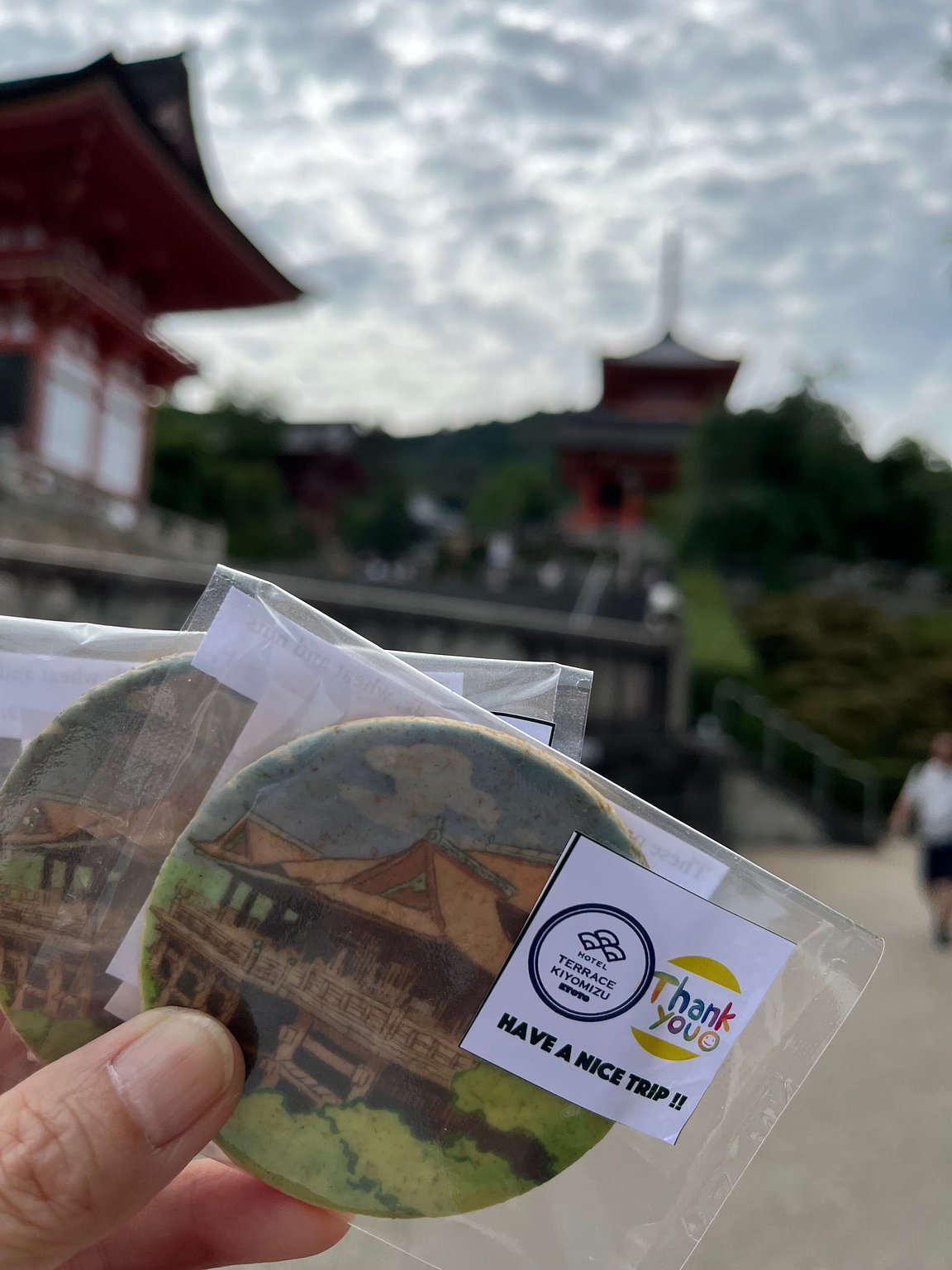 Close to Kiyomizu-dera and Avoiding the Crowds