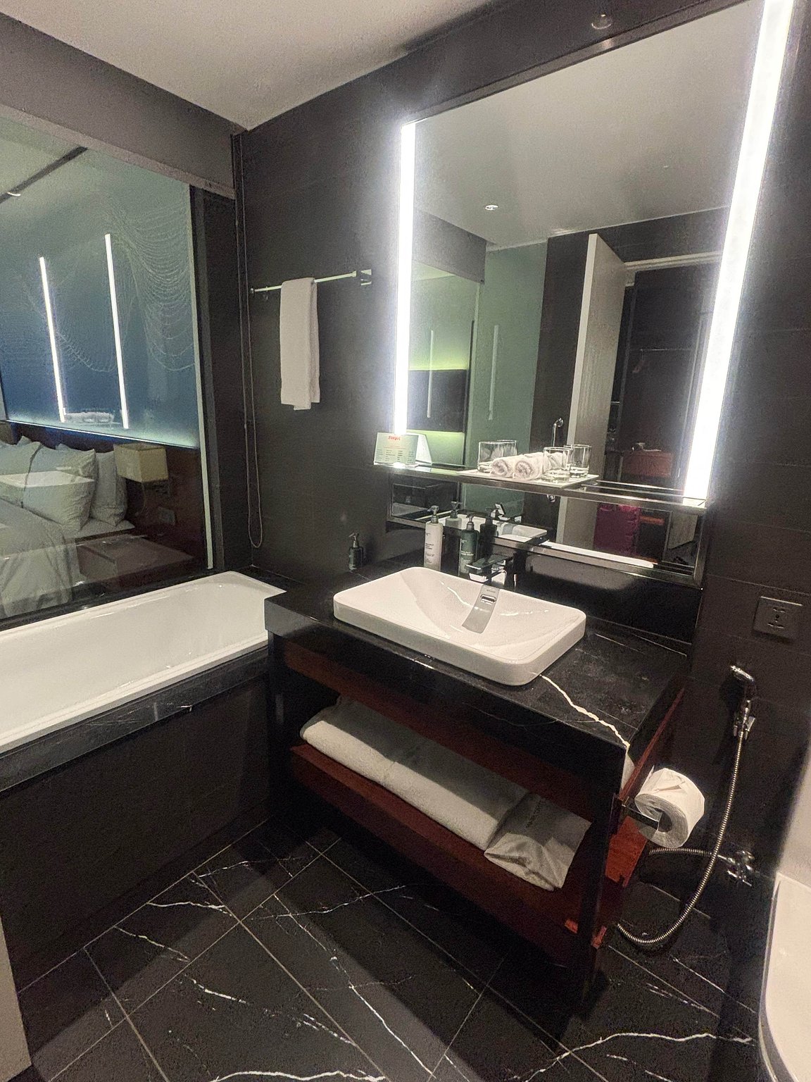 Relaxing Hotel by the Beach