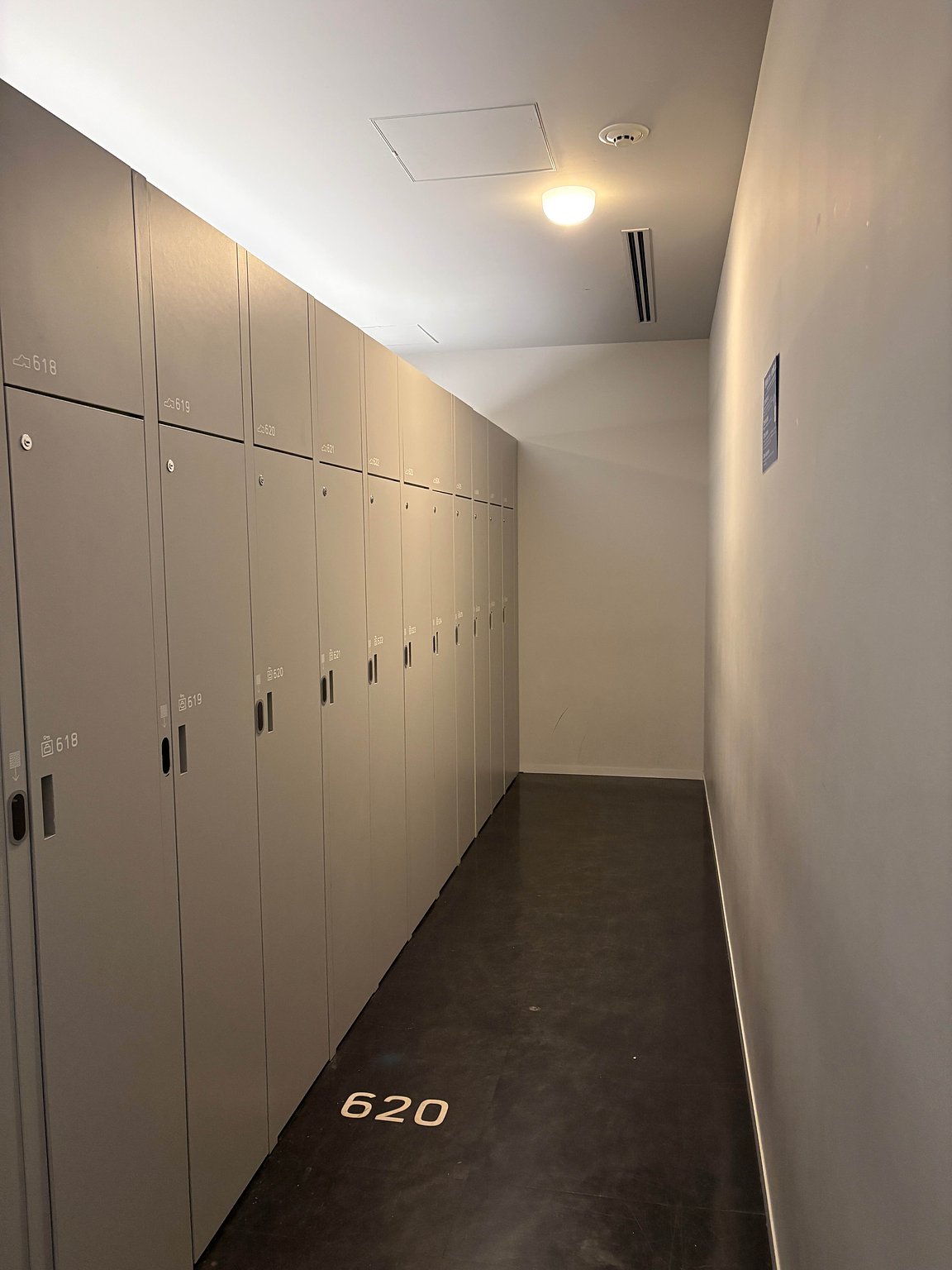 Not Just Budget-Friendly! A Capsule Hotel Friendly to Women ♡