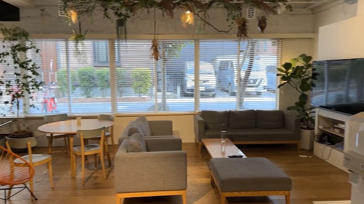 예술과 여유로운 시간을 즐기는 우에노 스테이