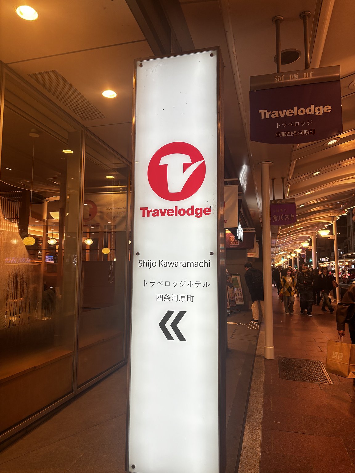 Great Location! 5 Minutes Walk from Kyoto Kawaramachi!