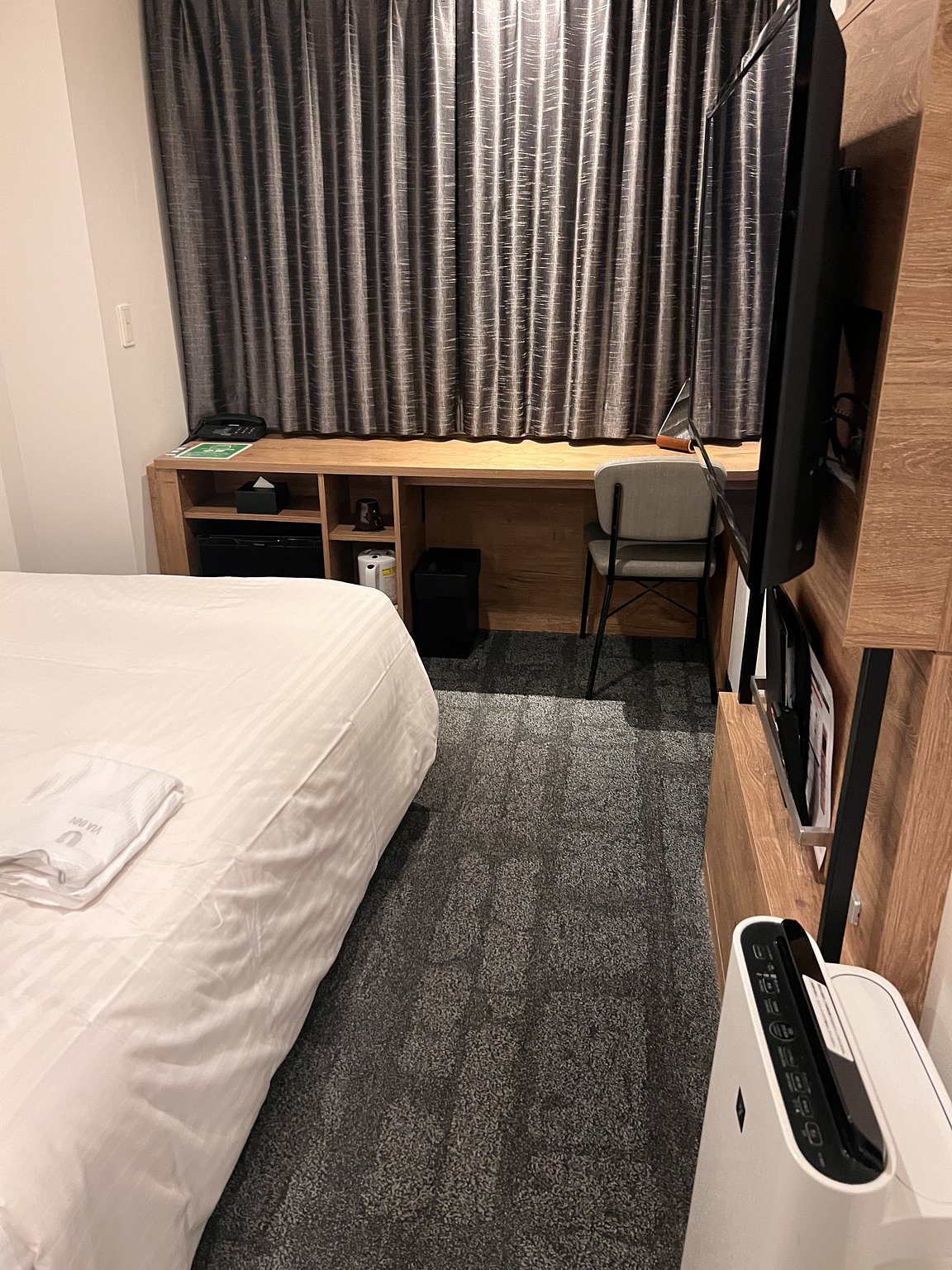 역과 가까운, 아래에 편의점이 있고, 난바에서 걸어갈 수 있어요!