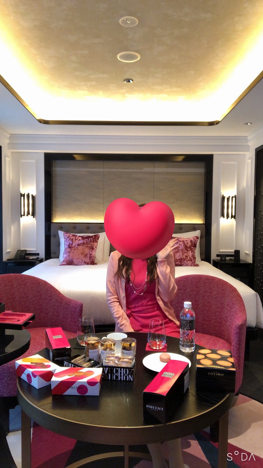 A Hotel Full of Pink Dreams! A Joyful Experience in a Barbie-like World