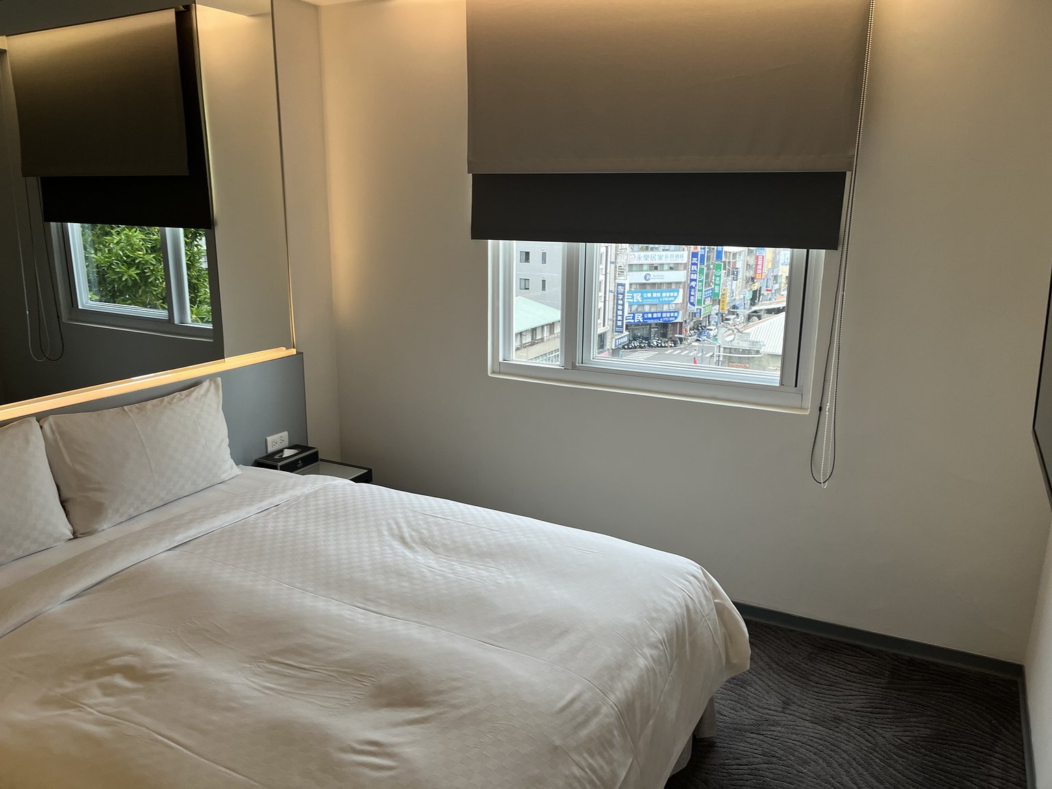 A Hotel with Delicious Breakfast