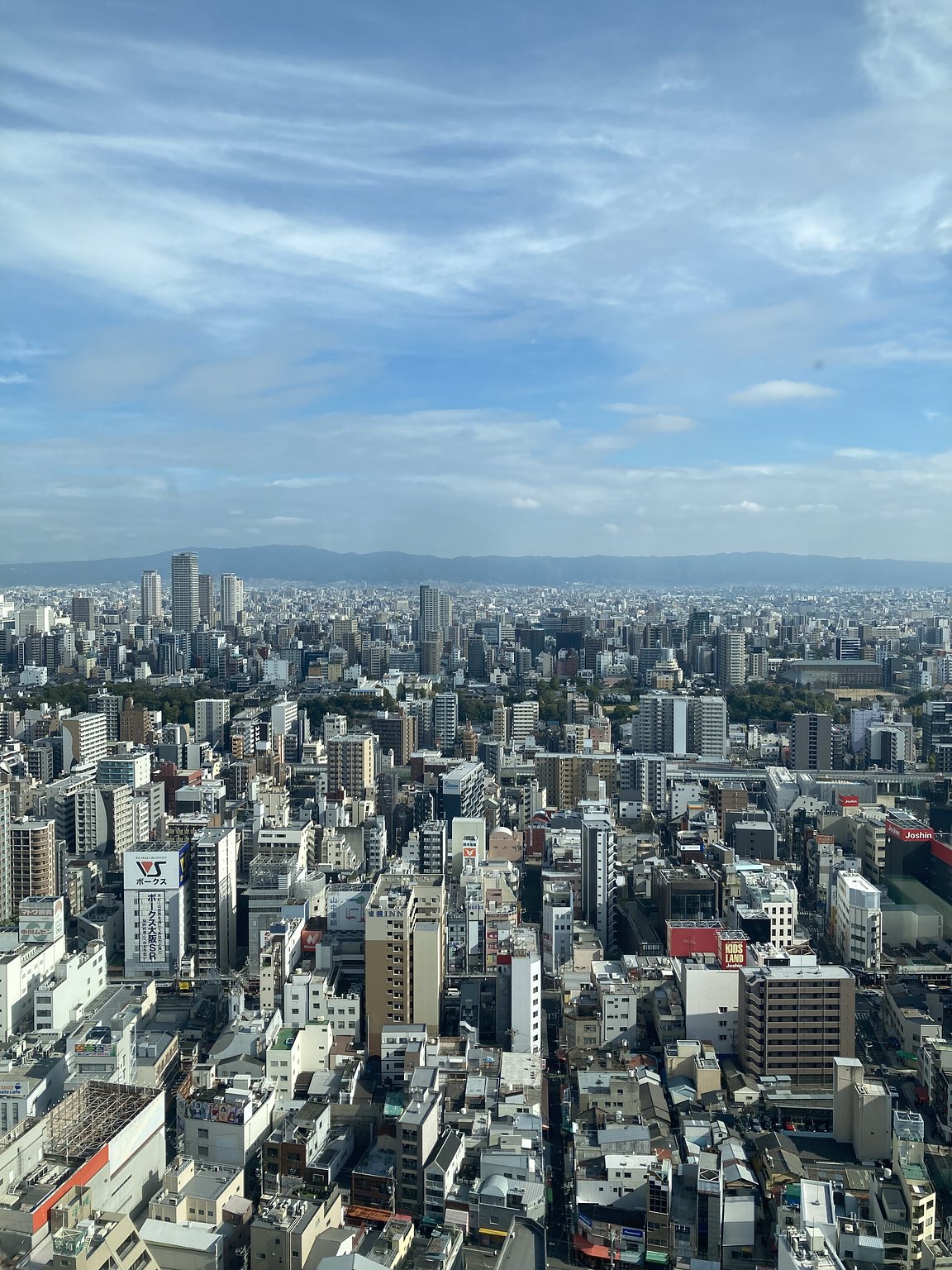 A Hotel with a Great View Where You Can Feel Thailand While in Namba
