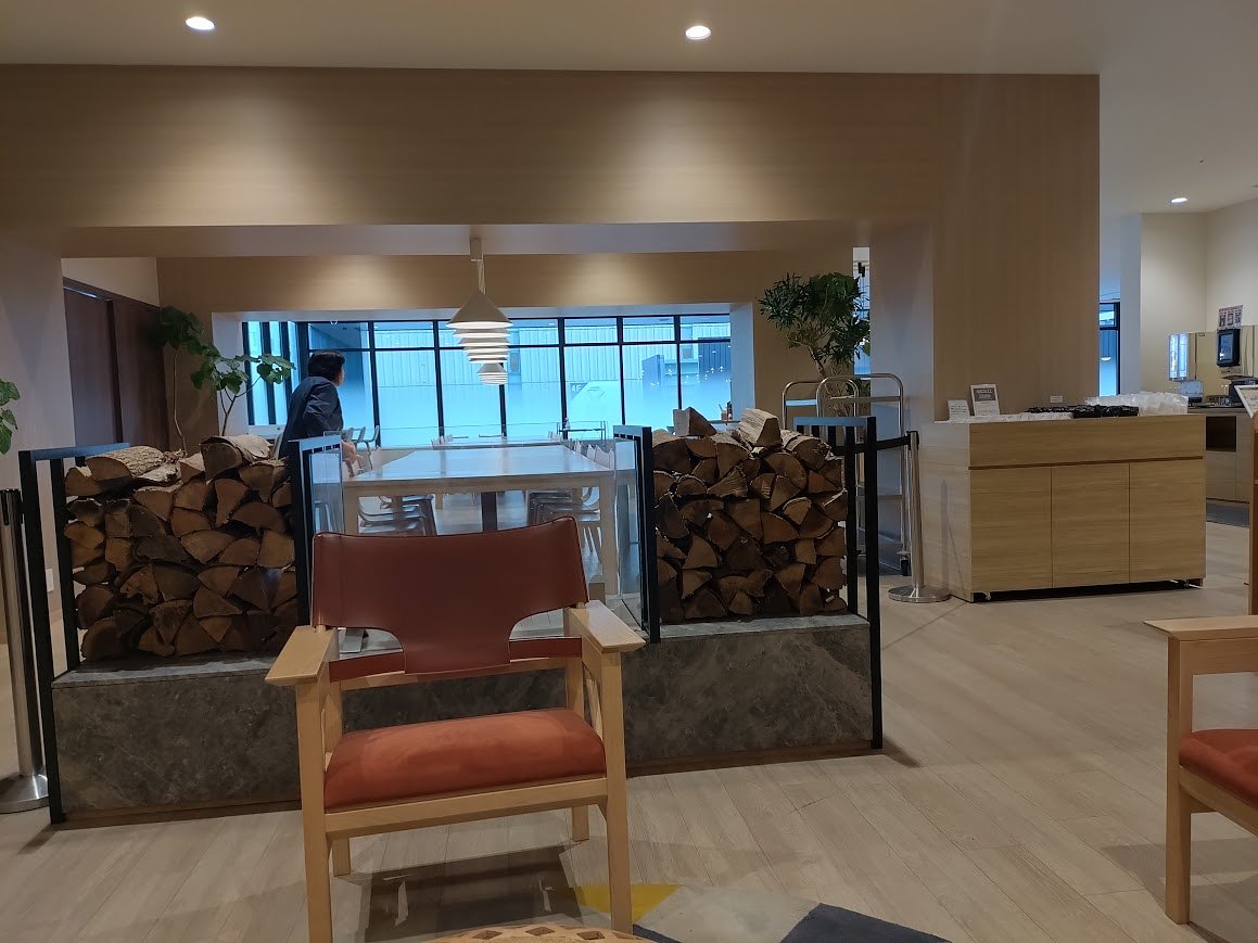 It was a beautiful hotel.