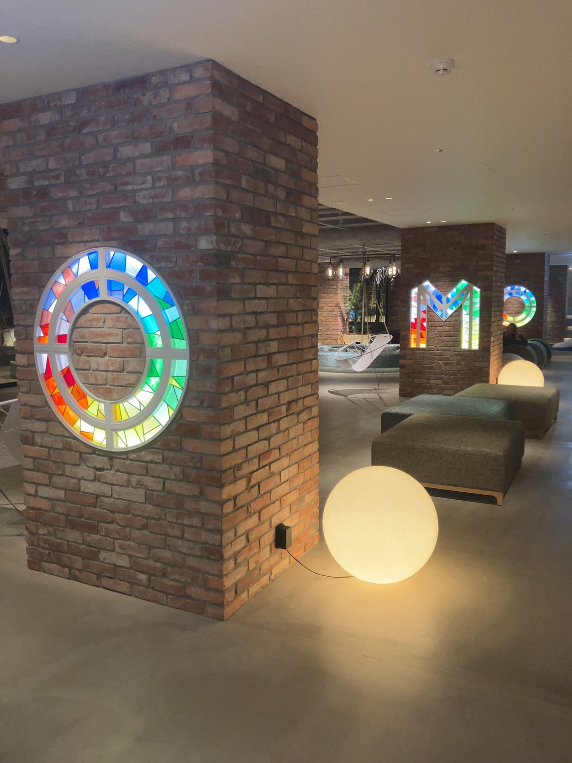 Stay with a 3-Year-Old Child + Couple