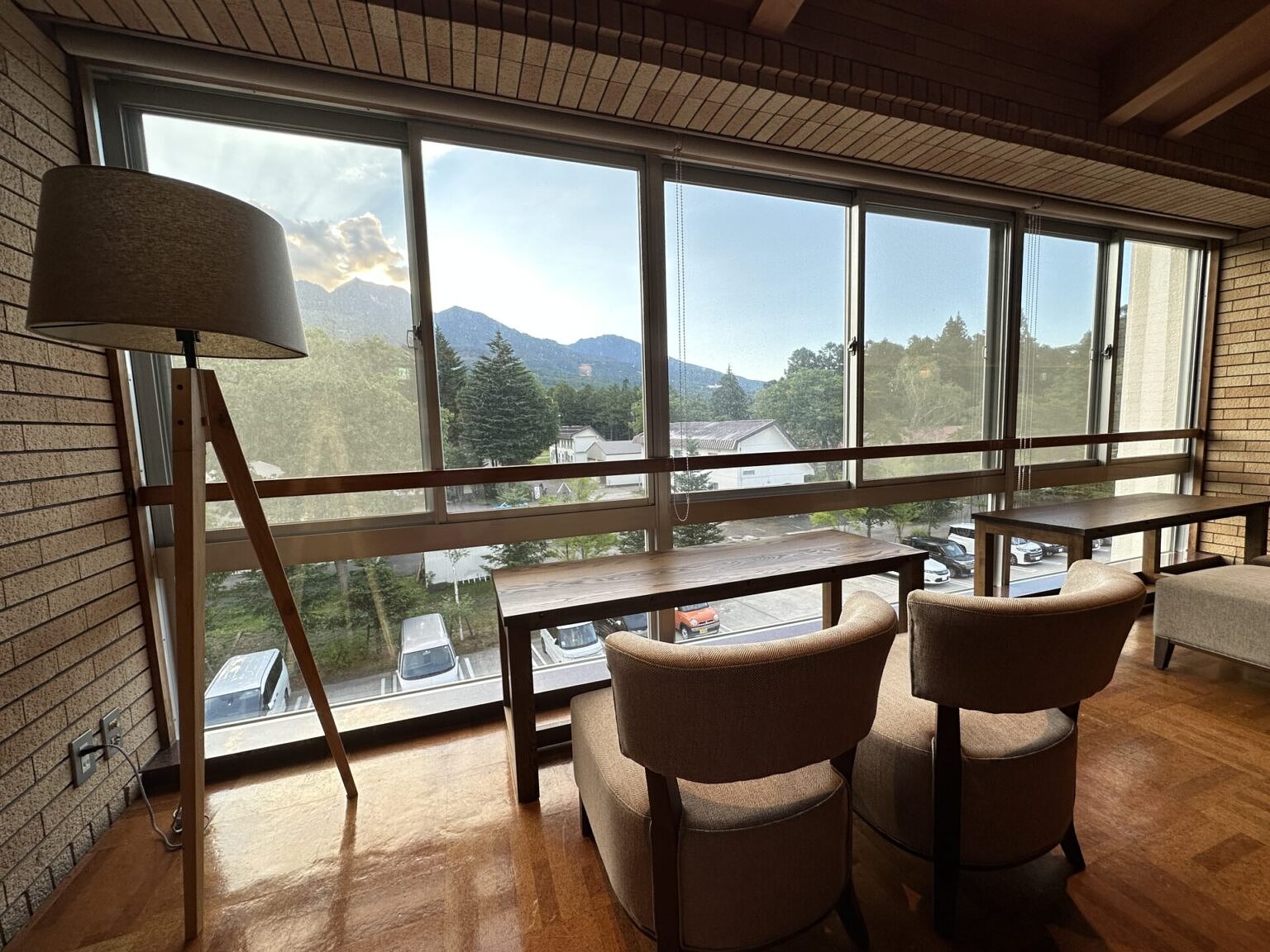 A Hotel That Allows Long-Term Workation in Myoko-Togakushi Renzan National Park