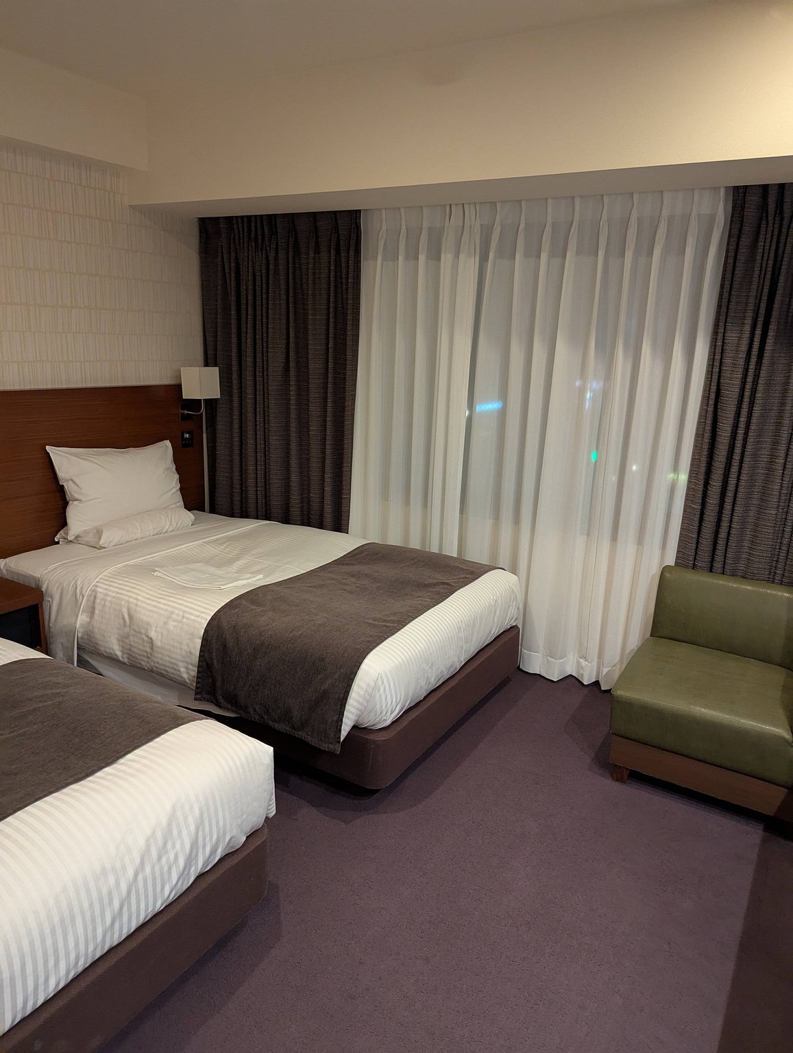 Convenient with an Izakaya on the First Floor!