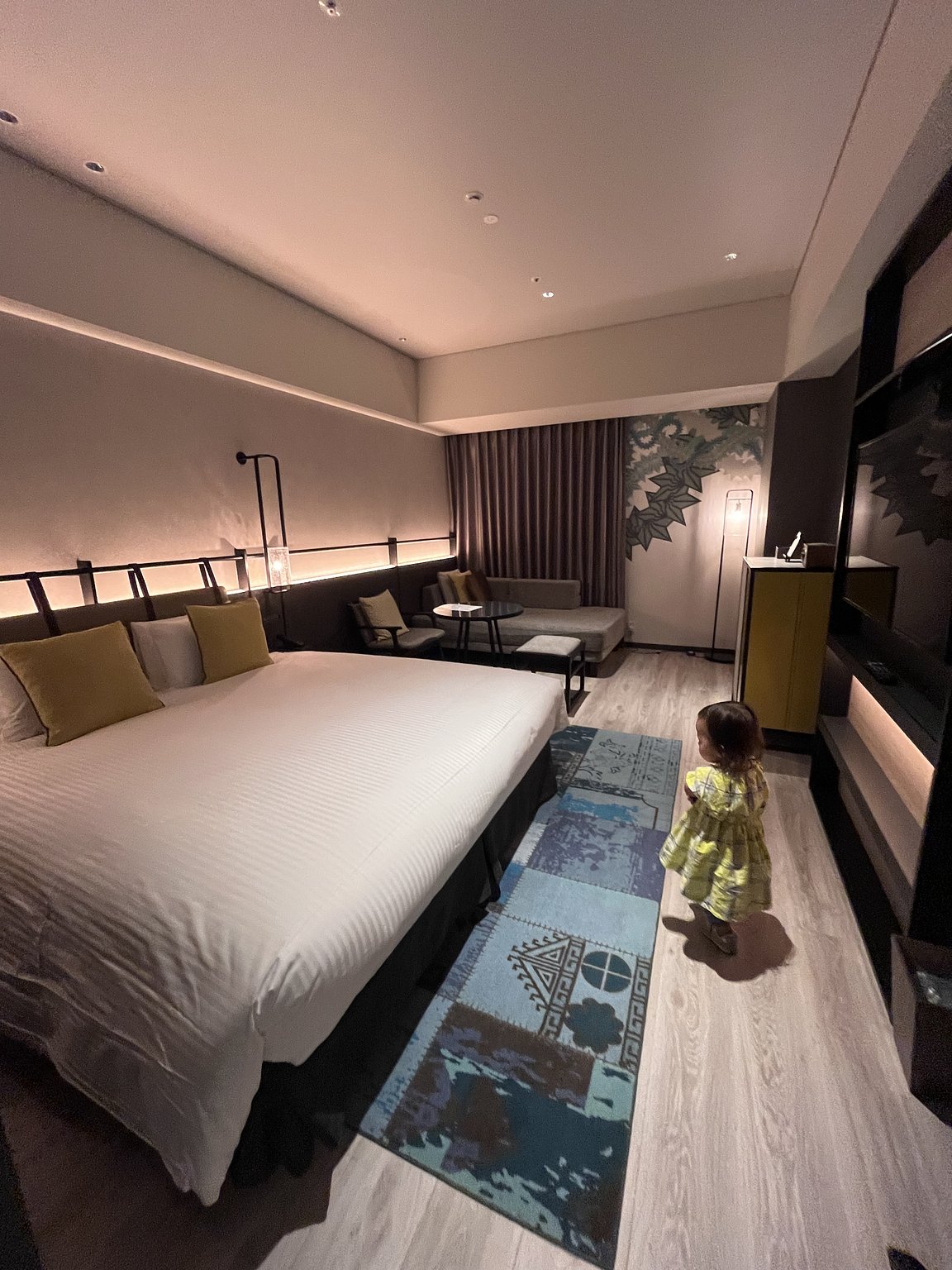 셰프 미키와 익스피아리에서 즐기는 디즈니 여행