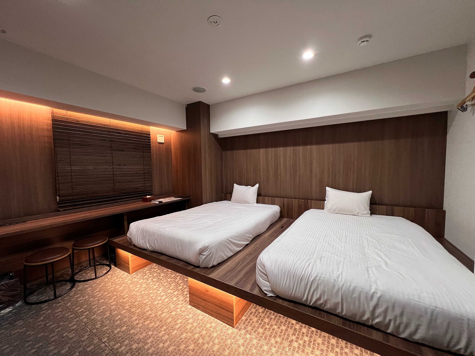 地點超方便，旁邊就是淺草線出口，往返機場也不用換車