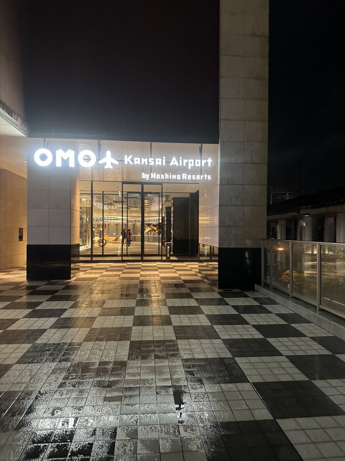 OMO Kansai Airport by Hoshino Resort