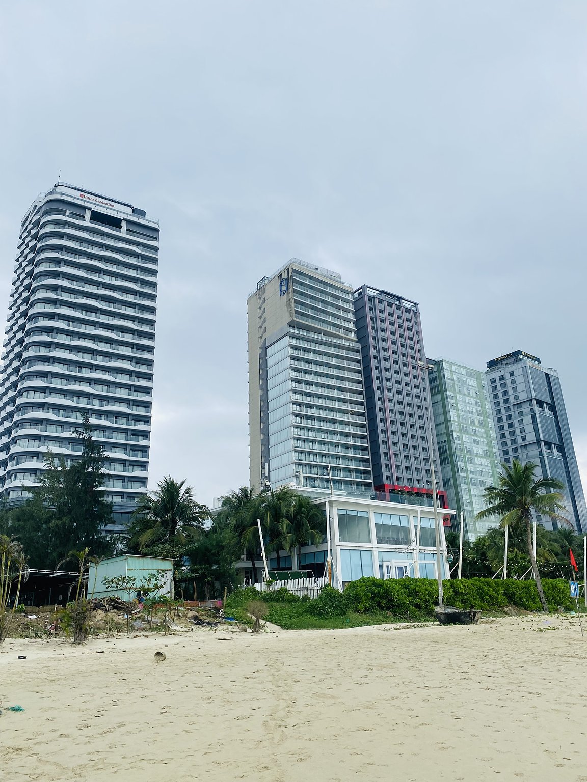 Right in front of My Khe Beach! Exceptional hotel view