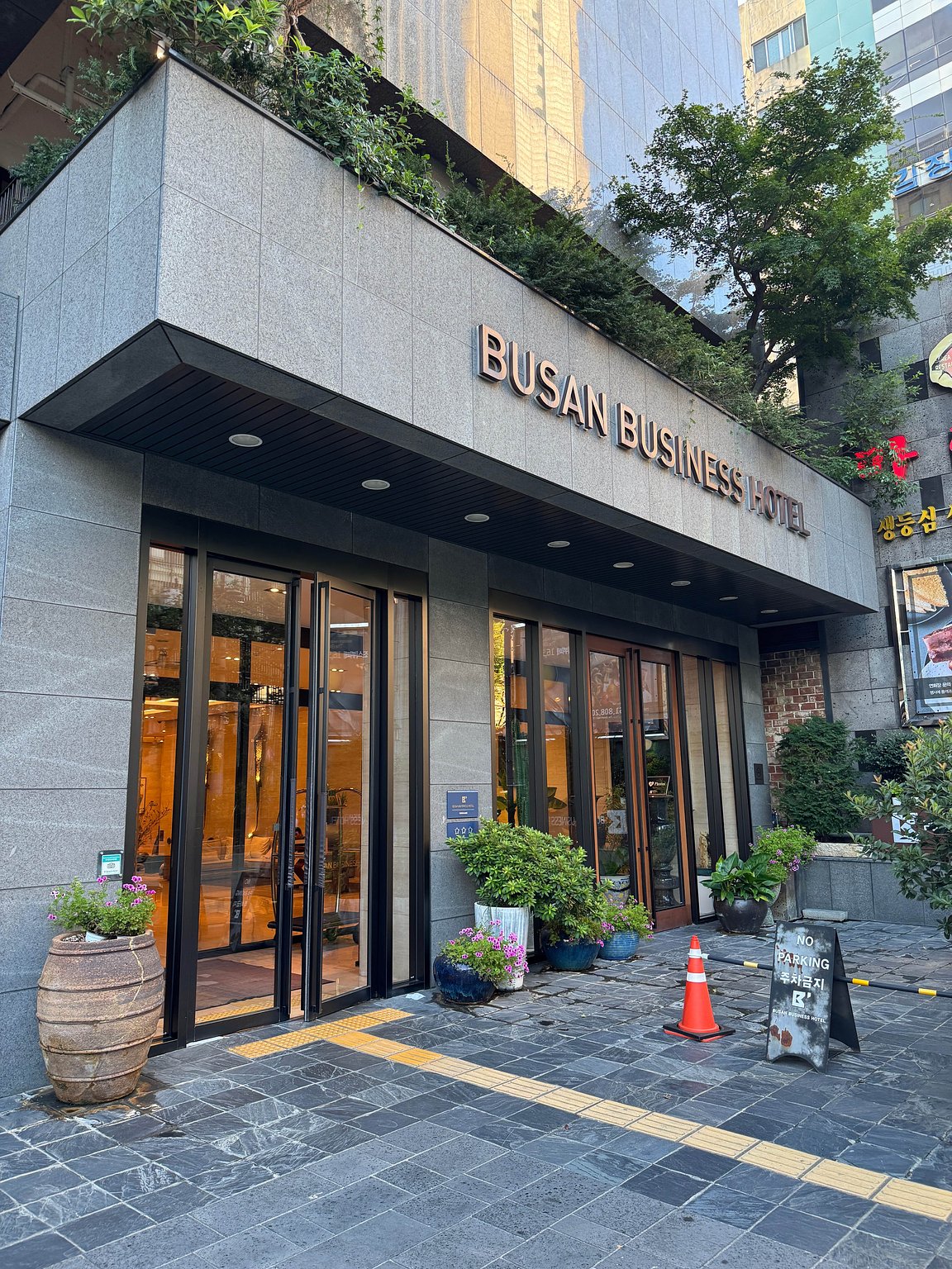 在西面舒適住宿，便於觀光