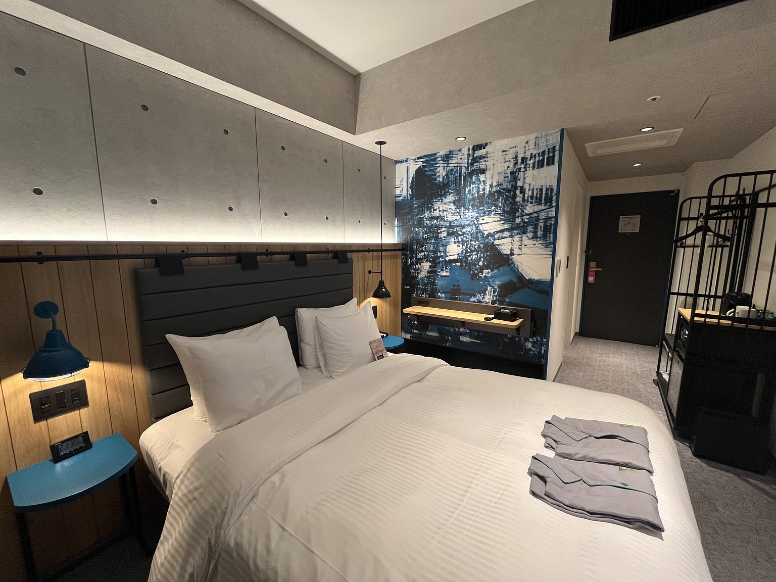 ⭐️ Stylish Modern Art Hotel ⭐️