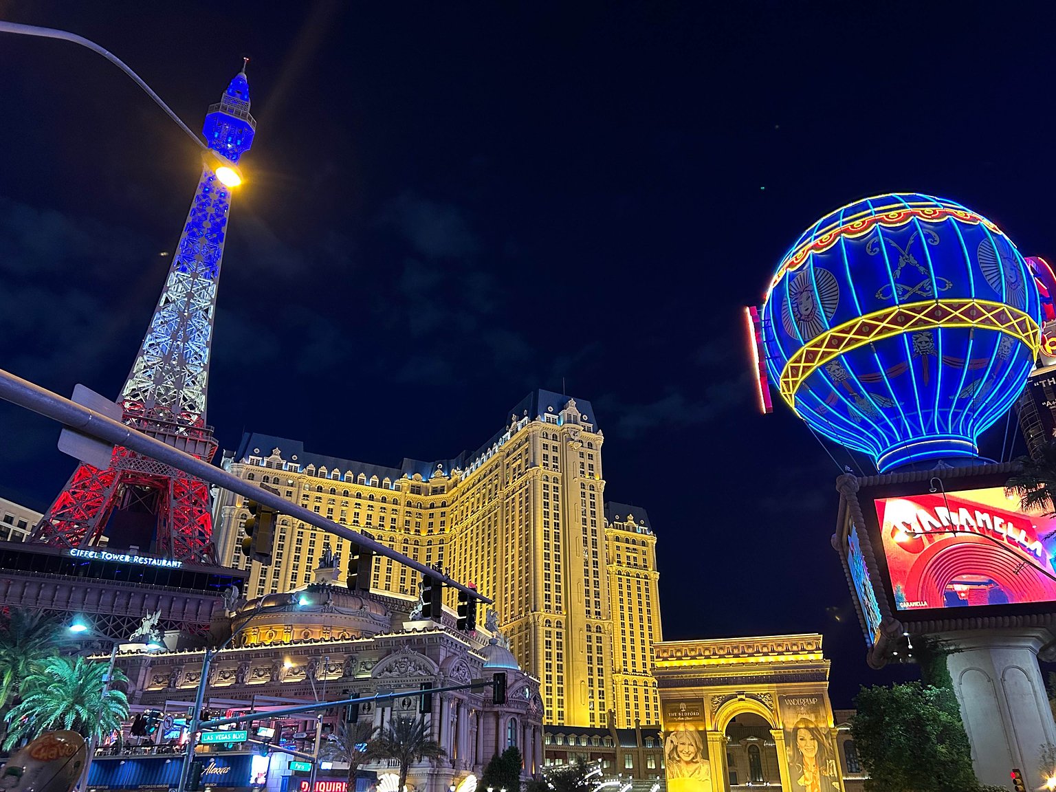 Convenient Hotel Opposite Bellagio!