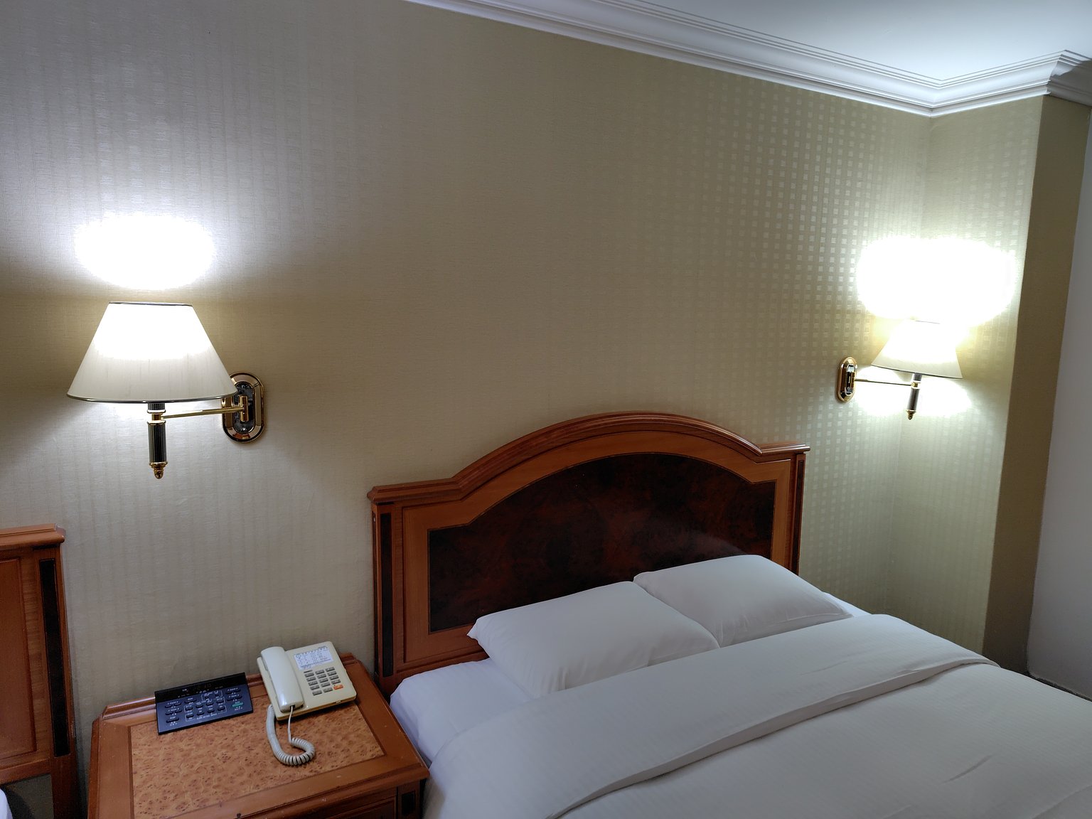 Convenient and Cost-effective Hotel