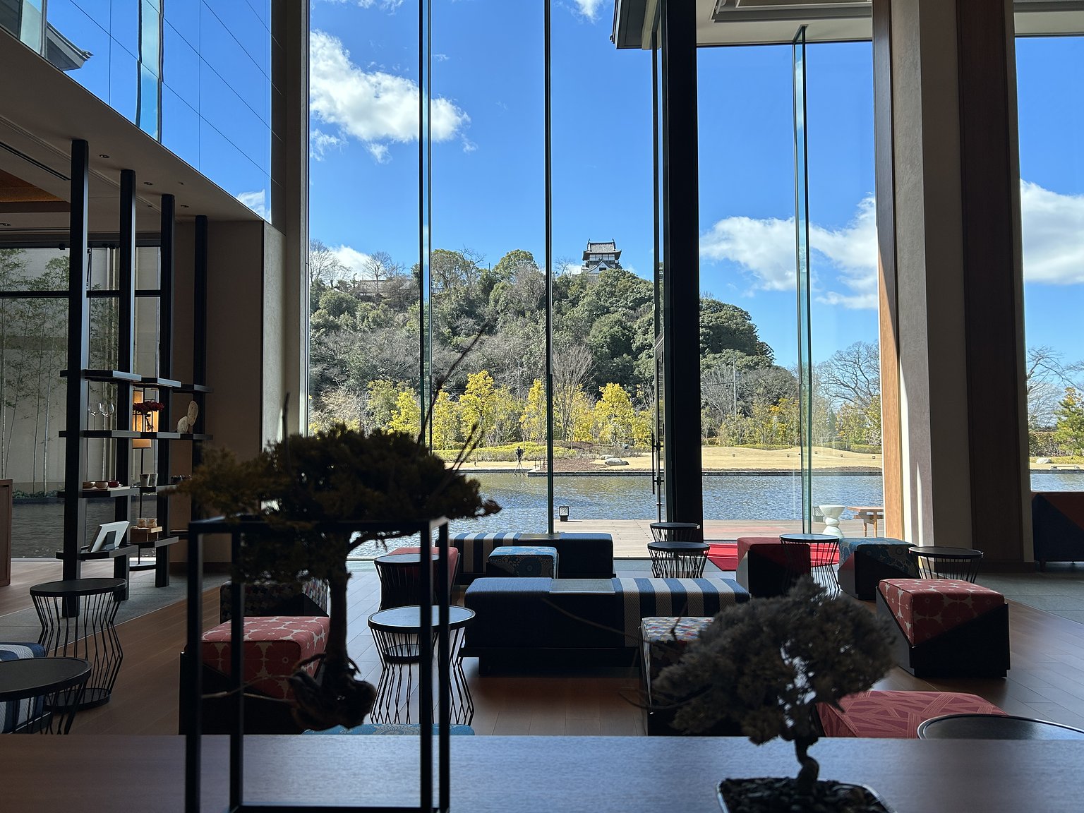 A Wonderful Hotel with Castle View