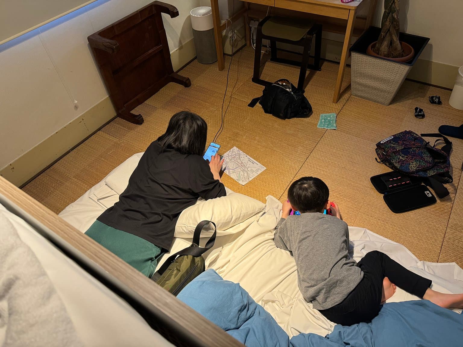 Feeling Like Living in a Shopping Street