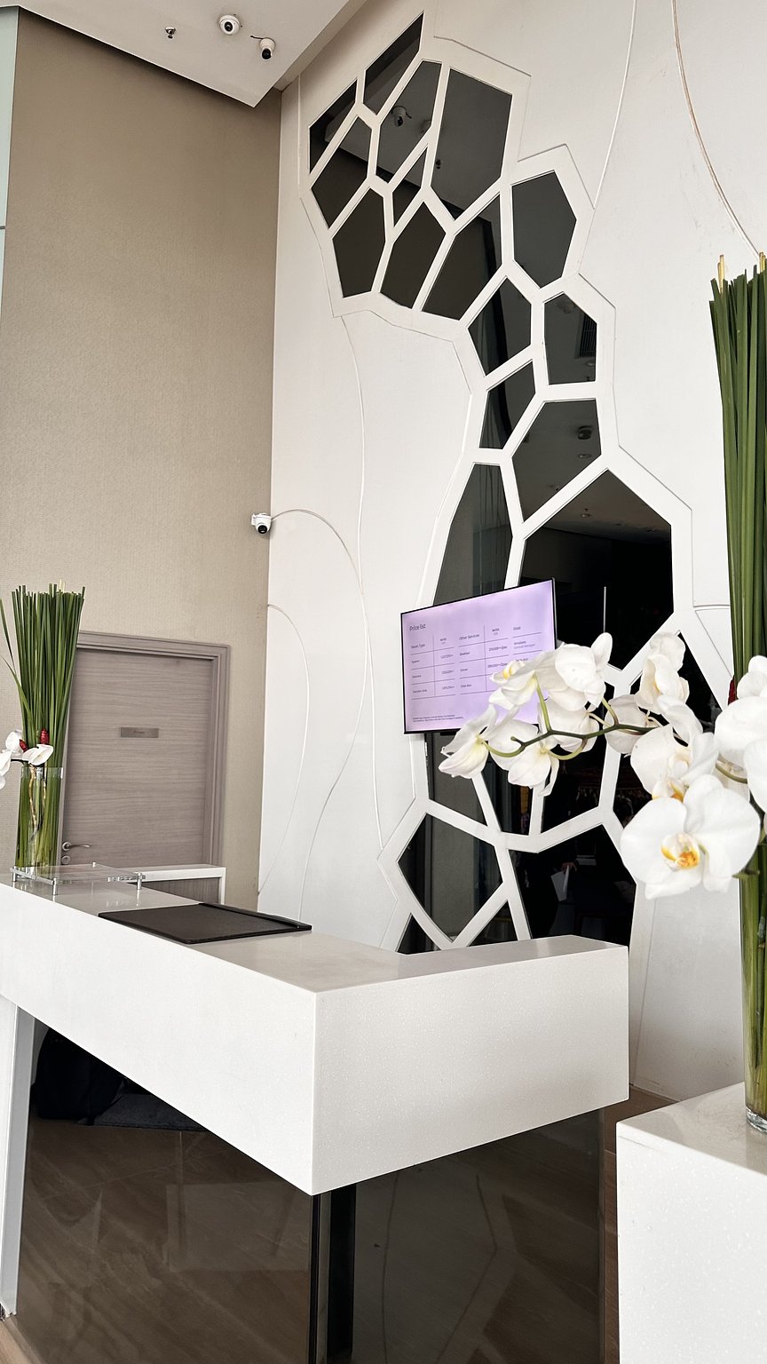 Shopping, dining, and spa experiences are all in one place near the hotel☺️