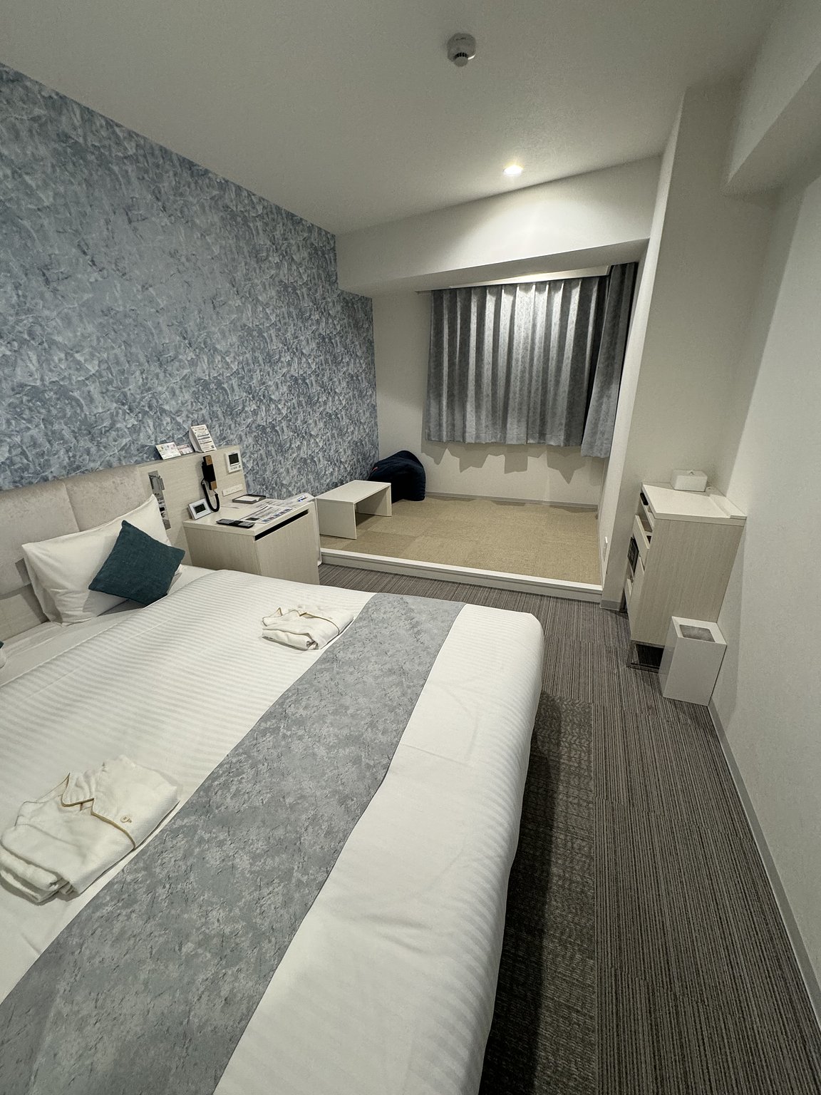 Hotel with Tatami Booths