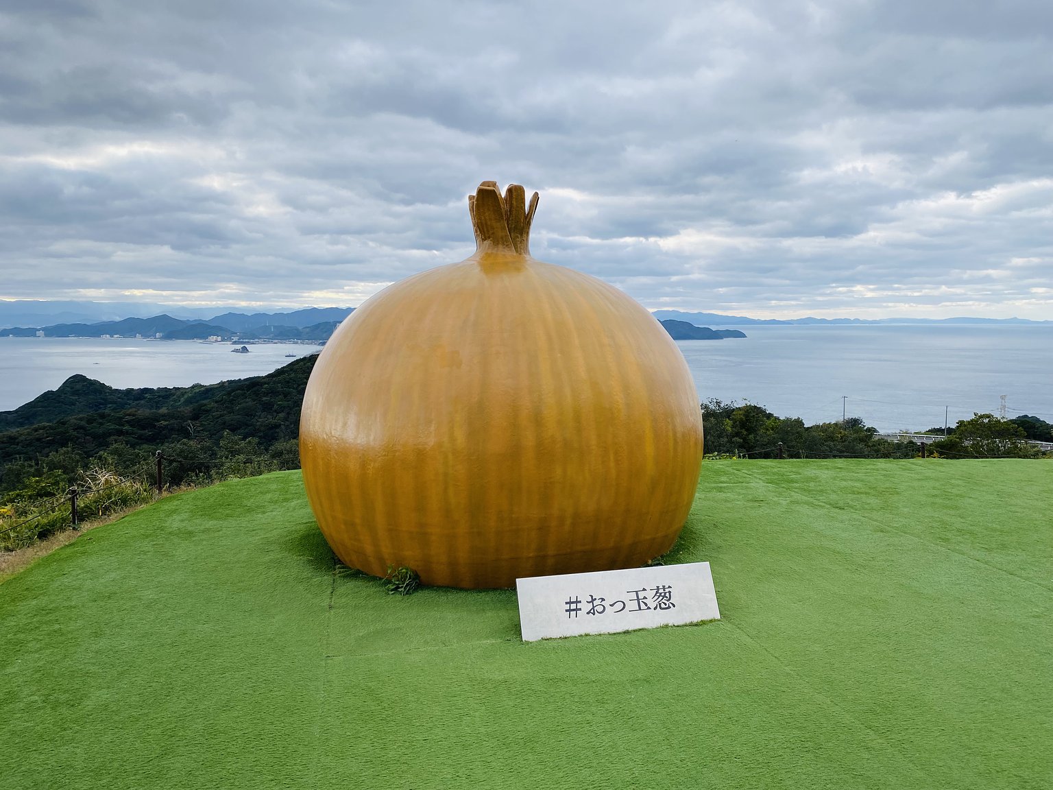 Trying Onion-Flavored Pudding & Soft Serve! What’s the Flavor Like,,,?