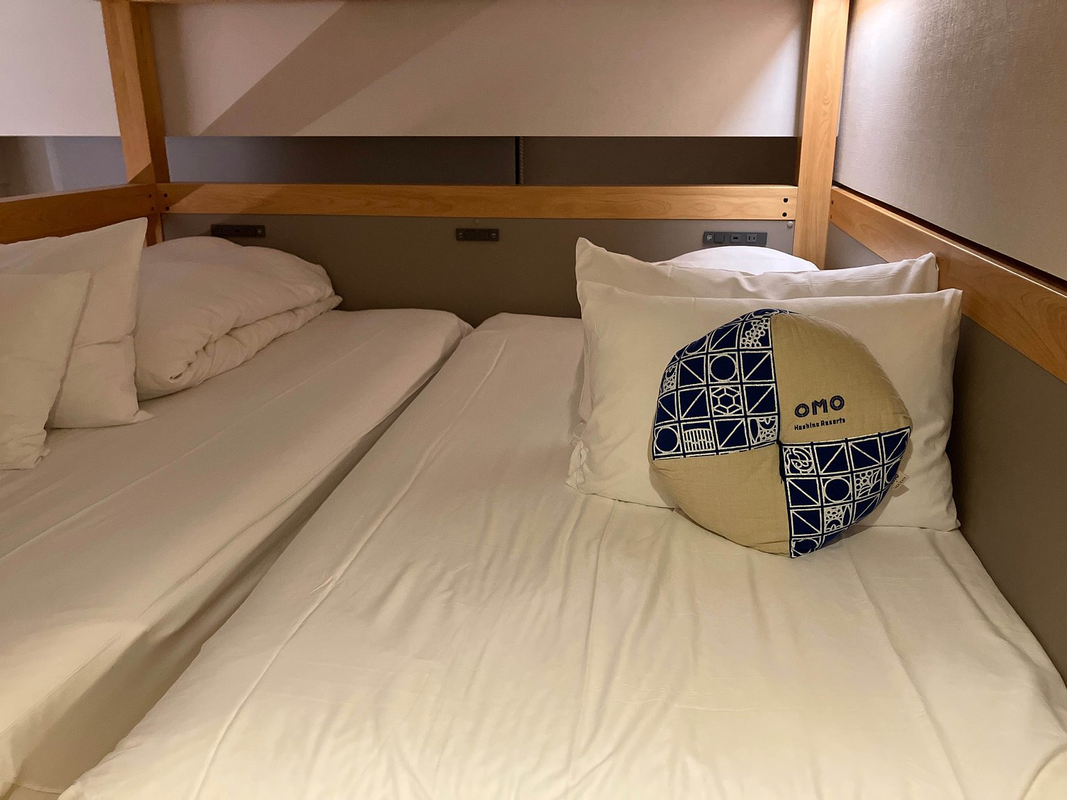 A hotel that is convenient and full of Okinawan charm near the station!