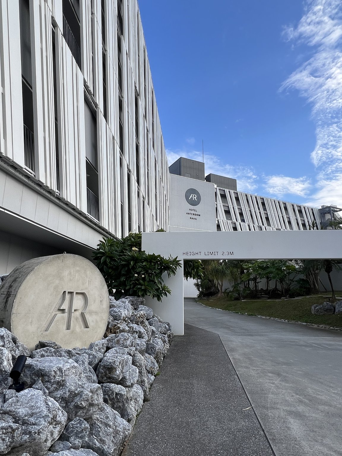 Very Satisfied with Breakfast!