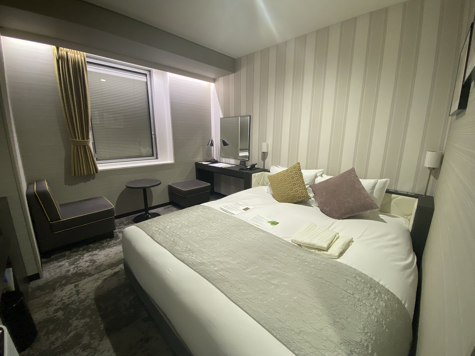 The Comfort of Being Able to Jump into Bed Right After Getting Off the Shinkansen