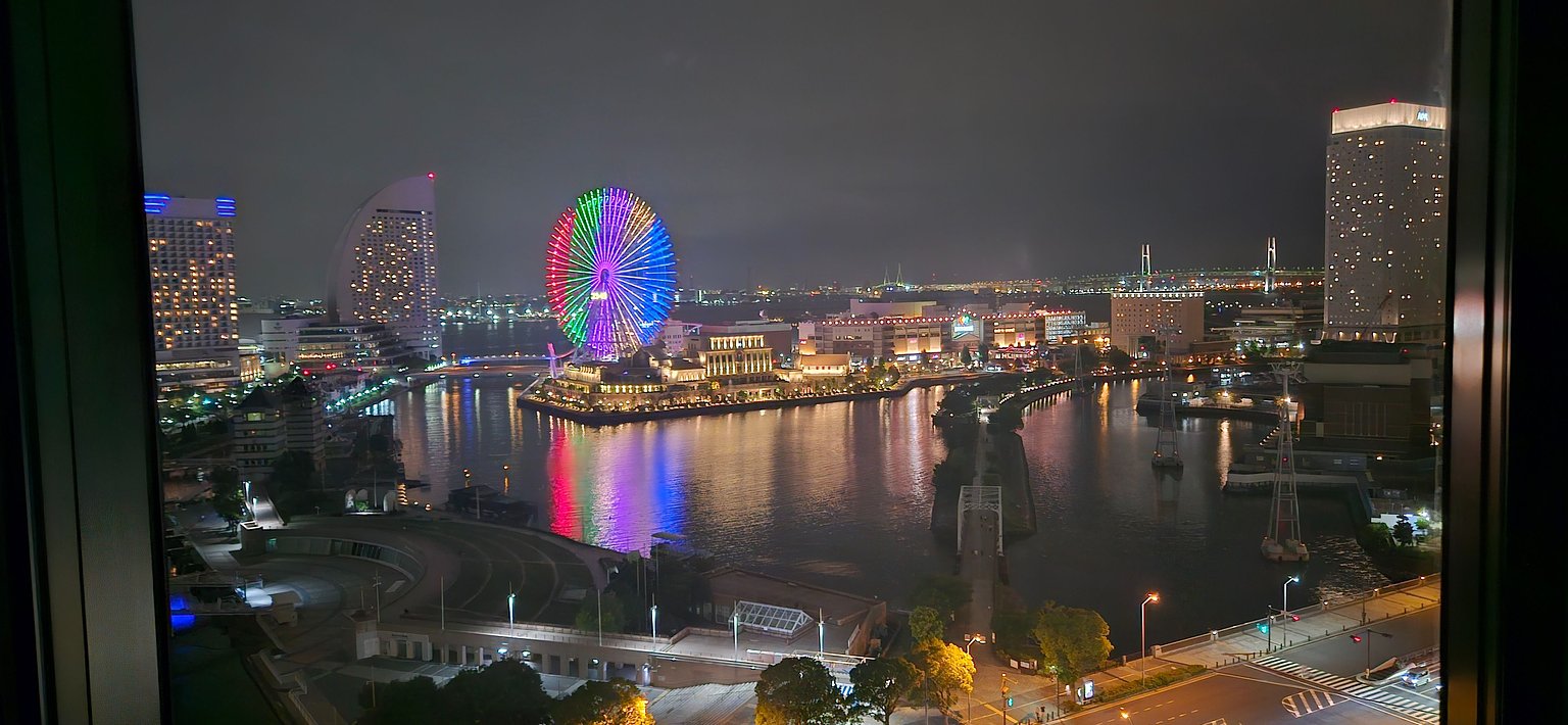 Directly in front of Sakuragicho Station ☆ Amazing Night Views ☆ Incredibly Convenient Hotel