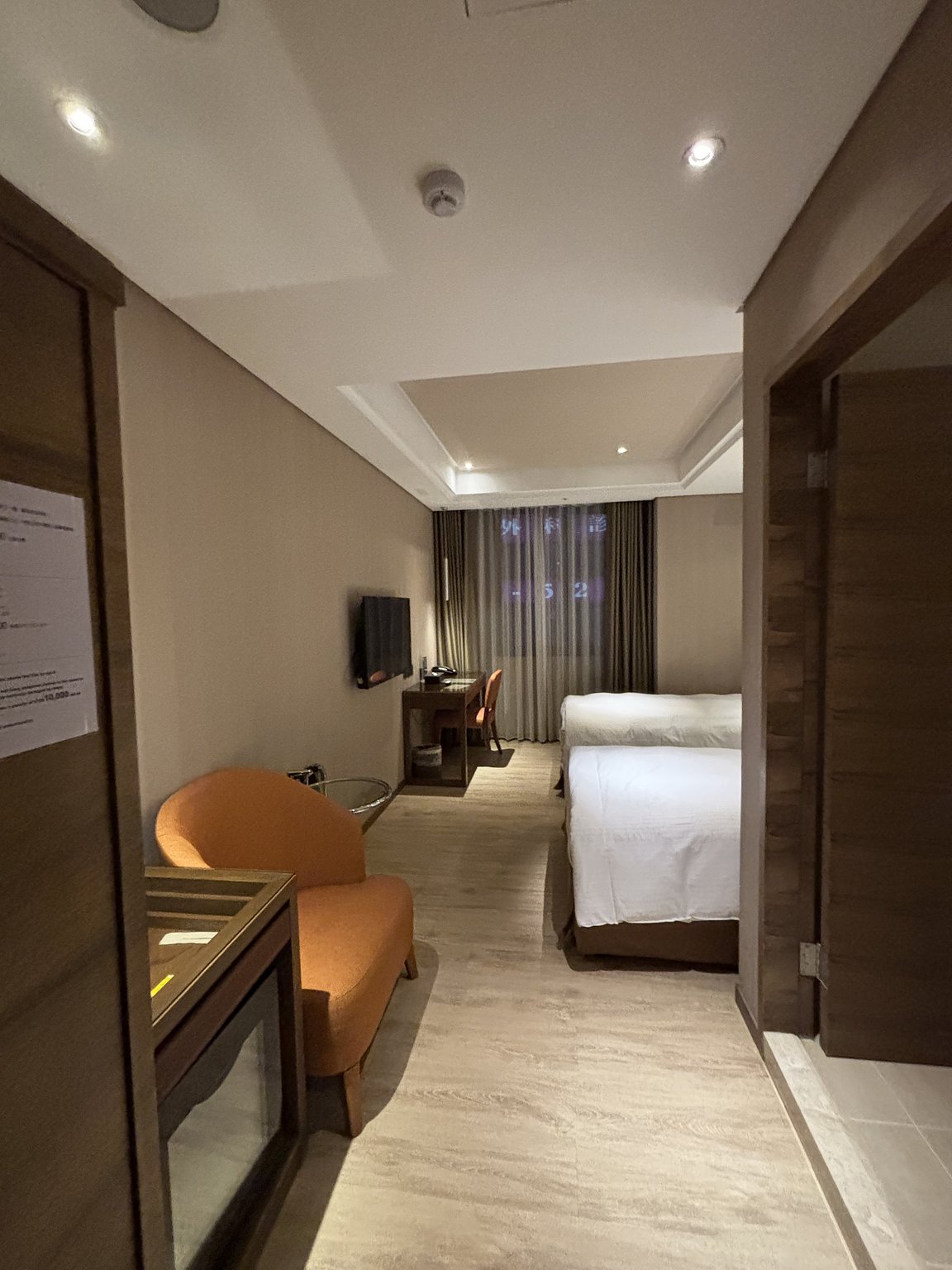 Convenient Near Taipei Station