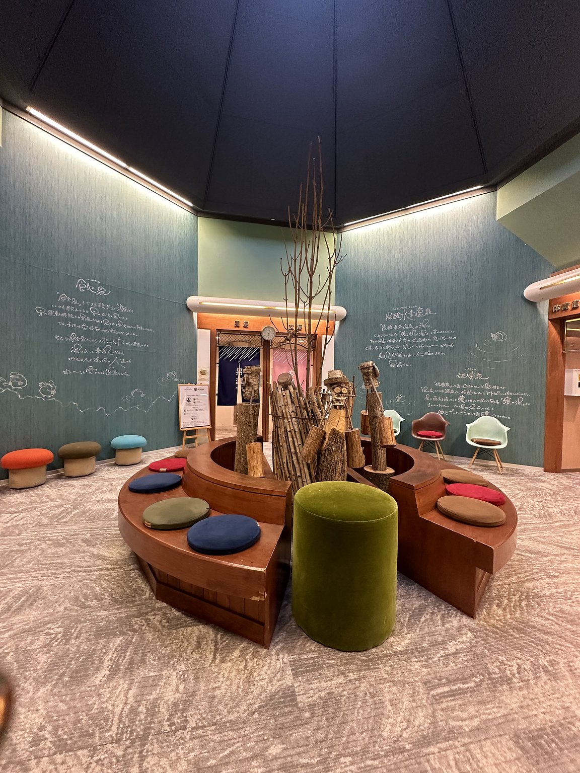 A Hotel I Want to Live In!