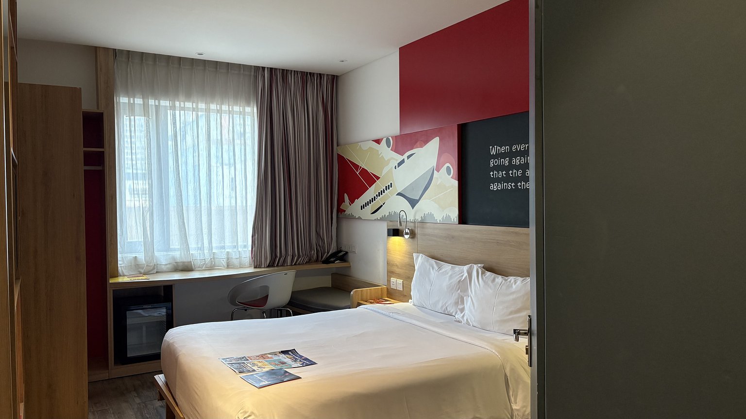 Convenient Access to the Airport