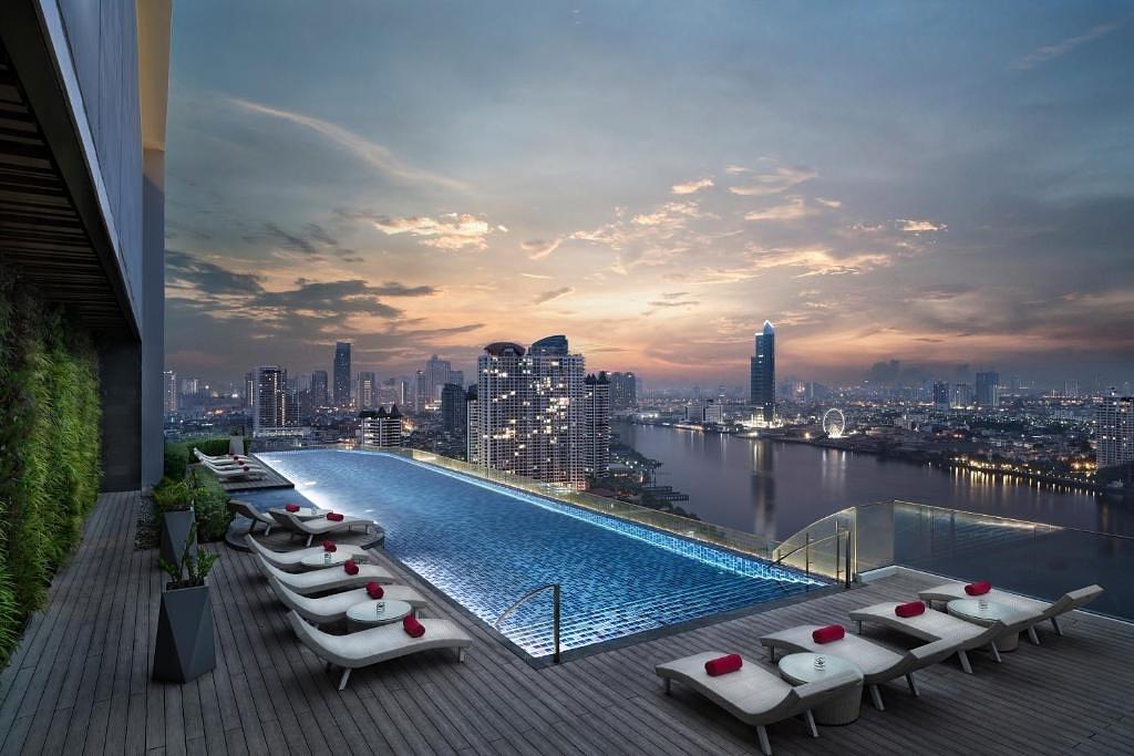 Avani Riverside Bangkok Resort