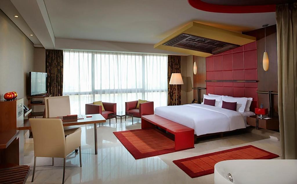 Premier Room - Jumeirah Creekside Hotel Dubai