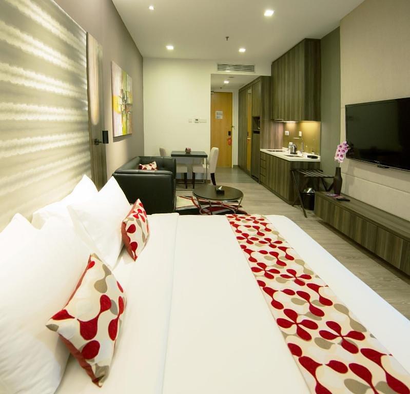 Studio Executive 42 sqm (breakfast included) - Ramada Suites By Wyndham Kuala Lumpur City Centre